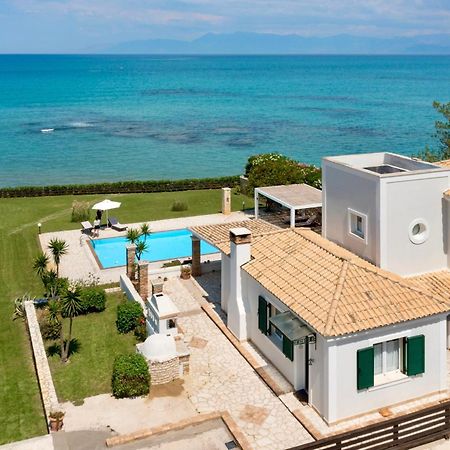 Beachfront Villa Victoras - With Private Beach Sidárion Exteriér fotografie